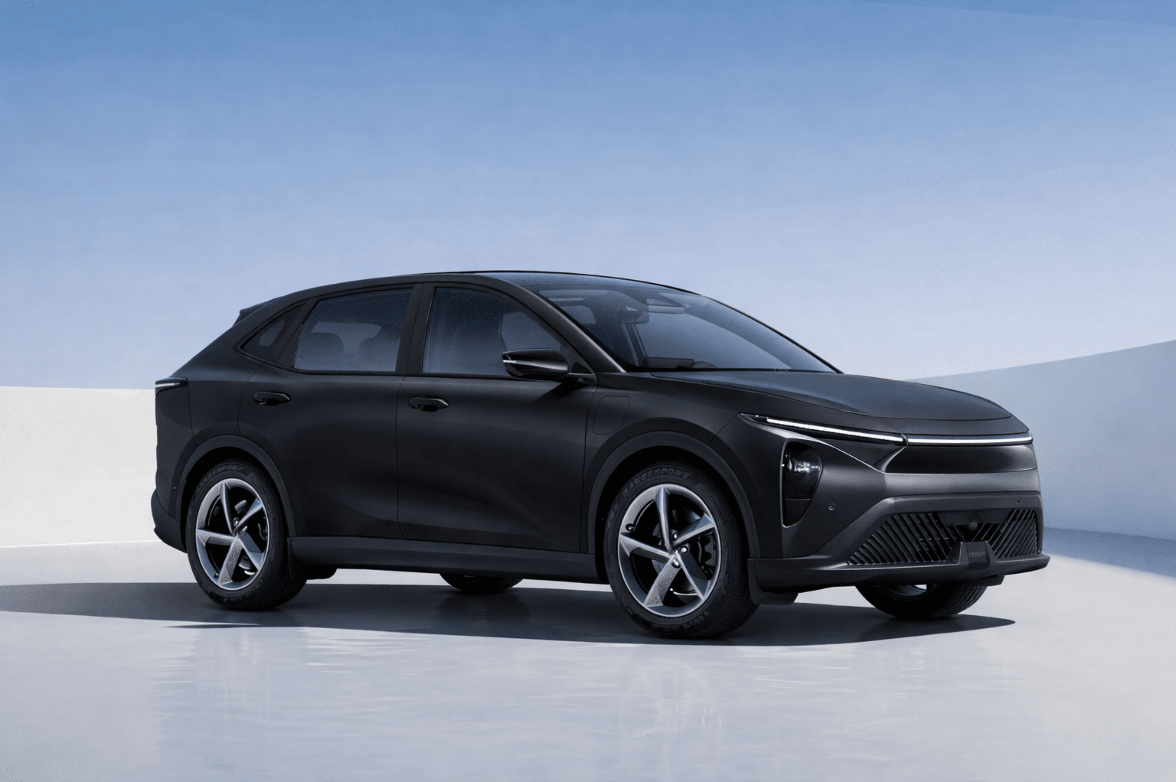 MAYS Alive side view